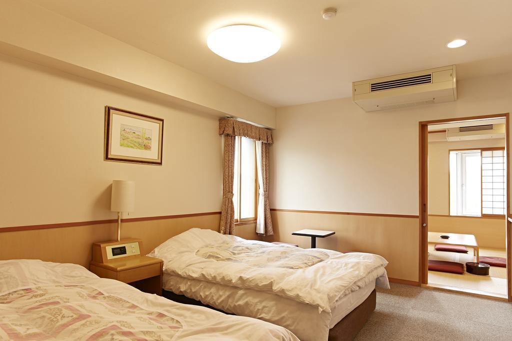 Shiga Lake Hotel Yamanouchi  Exterior photo